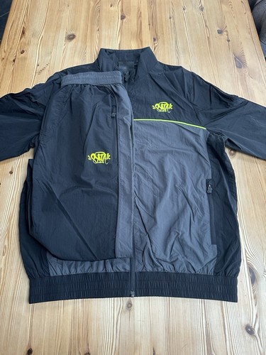 Tuta syna world shell - syna, l